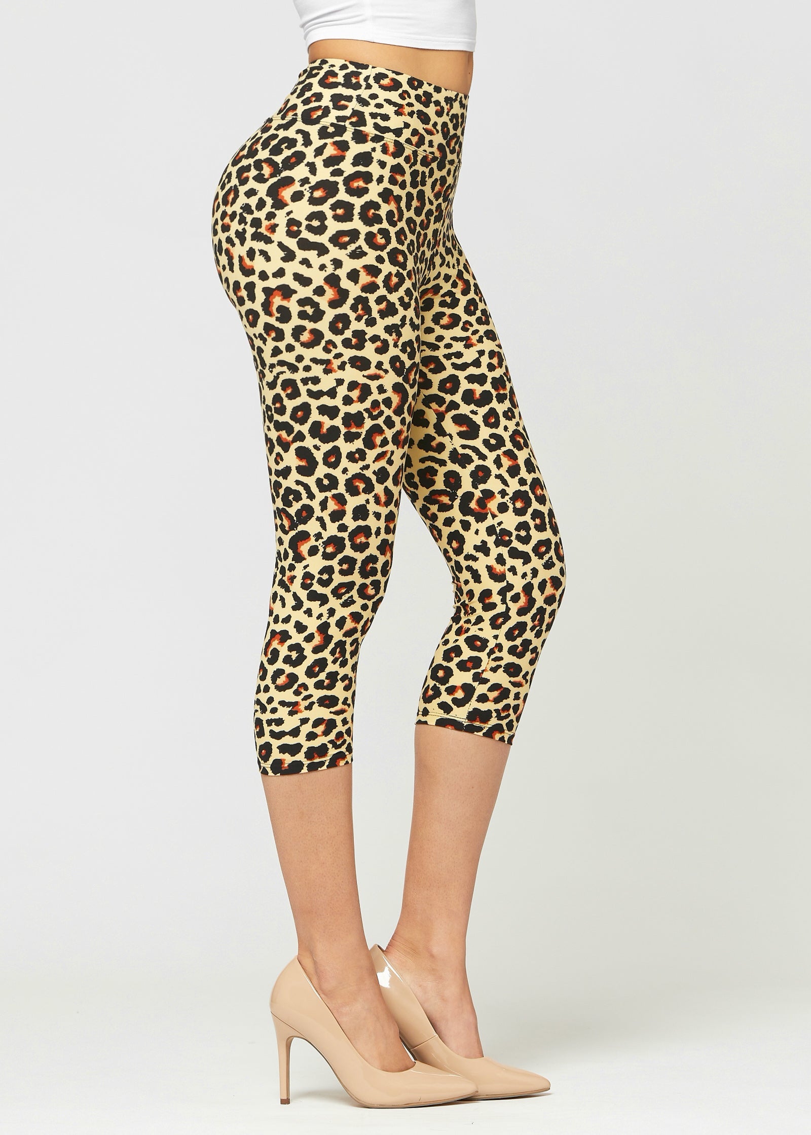 Chloe Ultra Soft 3" High Waist Capri Leggings - Running Wild