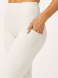 Aeraflex High-Rise 7/8 Length Leggings with a 25