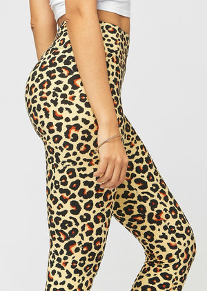 Chloe Ultra Soft 3" High Waist Capri Leggings - Running Wild