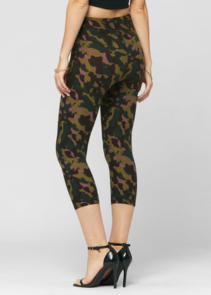 Chloe Ultra Soft 3" High Waist Capri Leggings - Dark Knight
