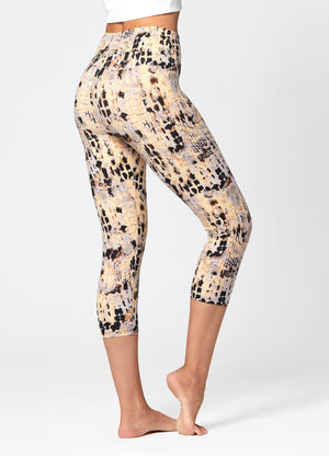 Chloe Ultra Soft 3" High Waist Capri Leggings - Moccasin