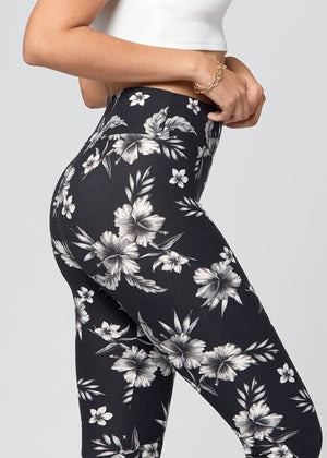 Chloe Ultra Soft 3" High Waist Capri Leggings - Flower Rush